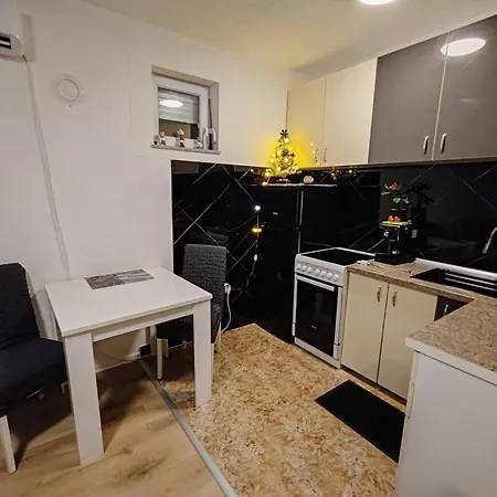 Vikendica Katarina *